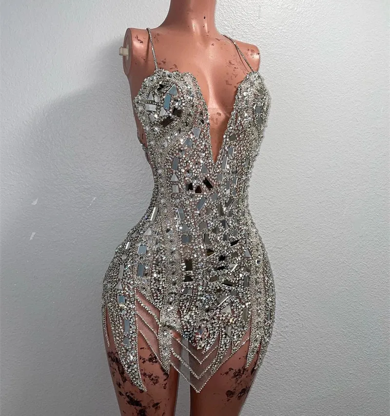 Sexy Silver Cocktail Dresses Luxury Short Prom Dress For Black Girls 2024 Beaded Crystal Birthday Party Gowns Mini Cocktail Home