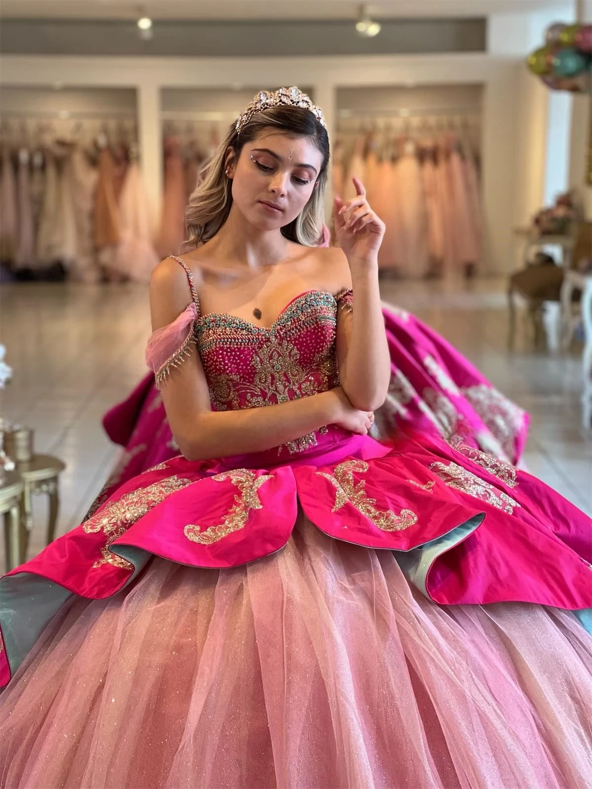 Fuchsia Princess Quinceanera Dresses Ball Gown Spaghetti Straps Tulle Appliques Sweet 16 Dresses 15 Años Mexican