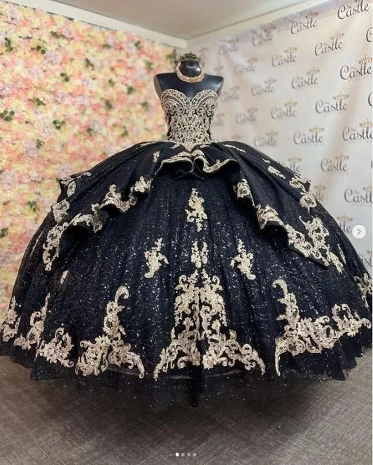 Glittering Quinceanera Dresses Black Gold Applique Luxury Sweetheart Vestidos De 15 Anos Birthday Party Prom Corset