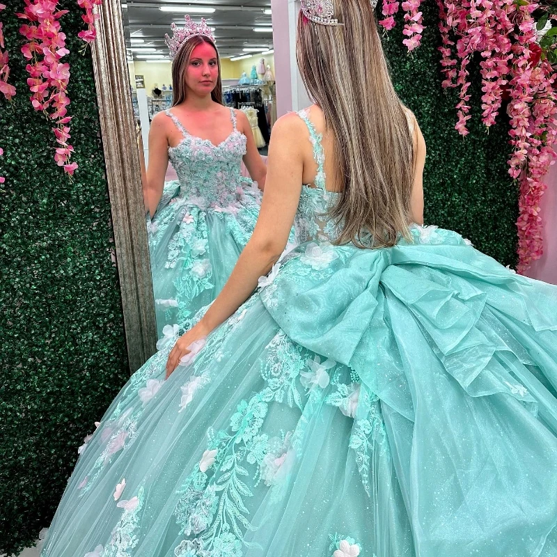 Light Green Shiny Sweetheart Ball Gown Quinceanera Dresses For Girls Beaded Birthday Party Gowns Lace Up Back Graduation 3D Flow