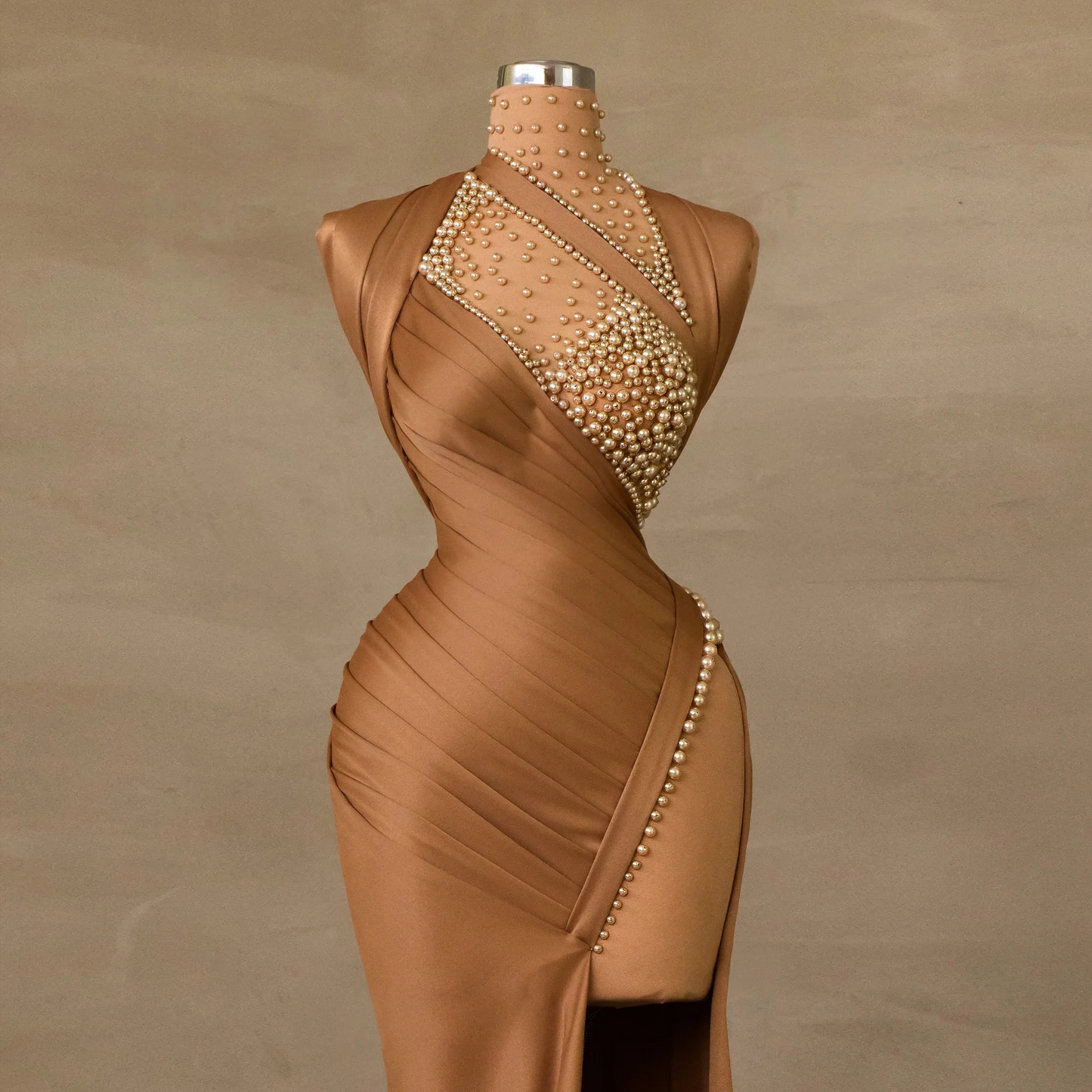 Modest khaki Pearls Satin Evening Dresses Long Sweep Train Deep Slit Formal Dress vestidos de fiesta elegantes para mujer 2023