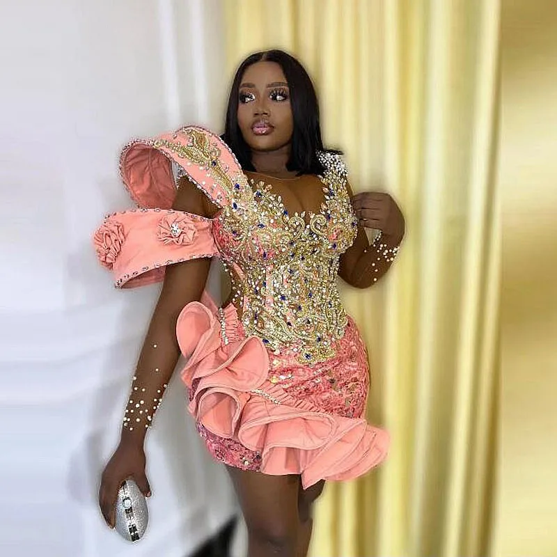 Aso Ebi Pink Short Prom Dresses Crystals Beaded Sheer Neck Illusion Long Sleeves African Women Above Knee Birthday Party Gowns