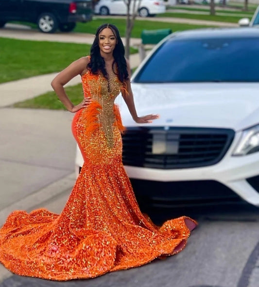 Golden Diamonds Orange Prom Dress 2023 Sparkly Beads Crystal Rhinestones Feathers Sequins Birthay Party Gown Robe De Bal