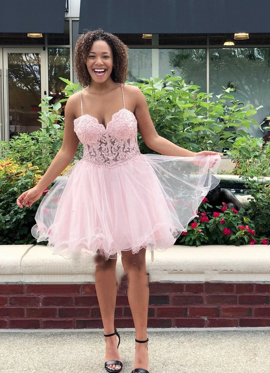 Pink Homecoming Dresses Spaghetti Backless Short Appliques Beads Mini Girls Prom Party Gowns for Sweet 15