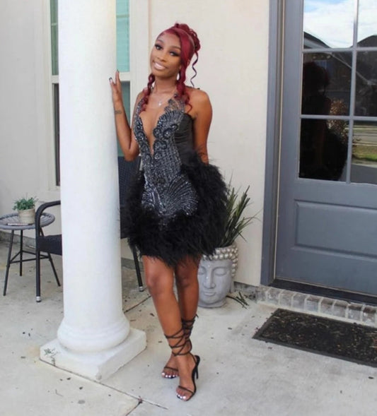 Sexy Short Prom Dresses For Black Girls Beaded Birthday Party Dress Crystal Feathers Mini Cocktail Homecoming Robe De Bal