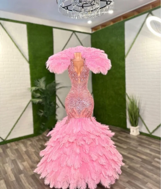 Luxury Peach Pink Prom Dress 2024 Sparkling See Through Diamante Beaded Applique Feather Mermaid Black Girl Vestidos De Gala