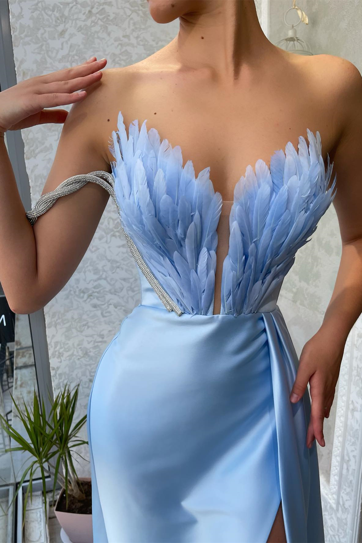 Baby Blue Off-The-Shoulder V-Neck Mermaid Slit Prom Dress With Feathers One Shoulder