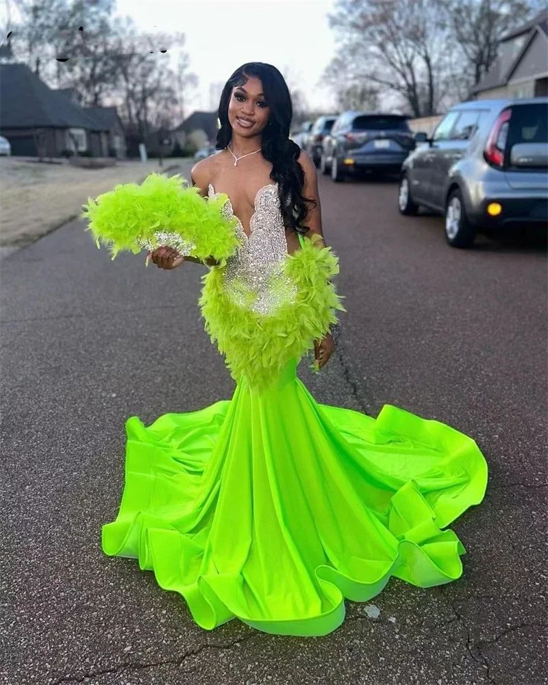 Sparkly Lime Green Prom Dress For Black Girls Sheer Mesh Glitter Bead Crystal Rhinestone Feathers Wedding Gown Birthday Party