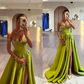 Sexy Green A Line Prom Dresses Long for Women Halter Neck Sequined Floor Length High Side Split Birthday Pageant Celebrity Dress