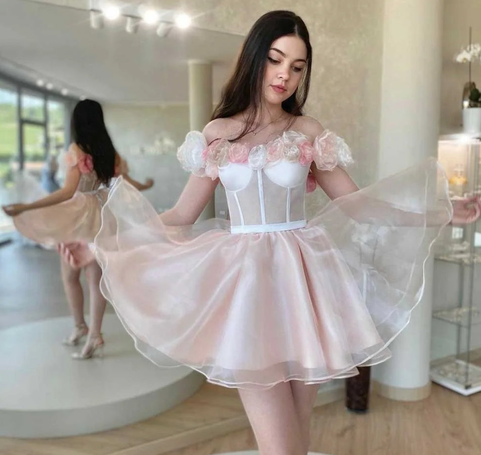 Princess Off Shoulder فستان سهرة Mini Party Dress Sexy 3D Flowers Evening Dresses Sweet Corset Short Organza Prom Dress