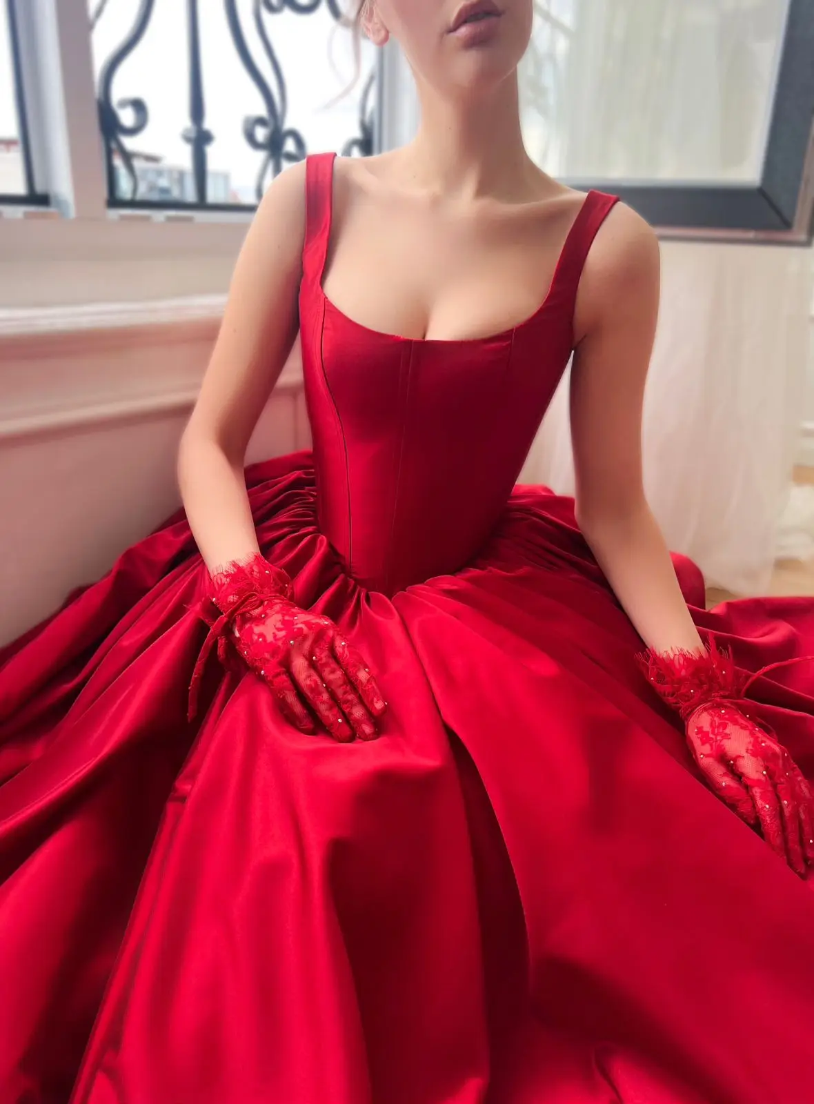 Spaghetti Straps A-line Evening Dresses Taffeta Square Collar Basque Waist Wedding Party Dress Elegant Floor-Length Prom Gowns