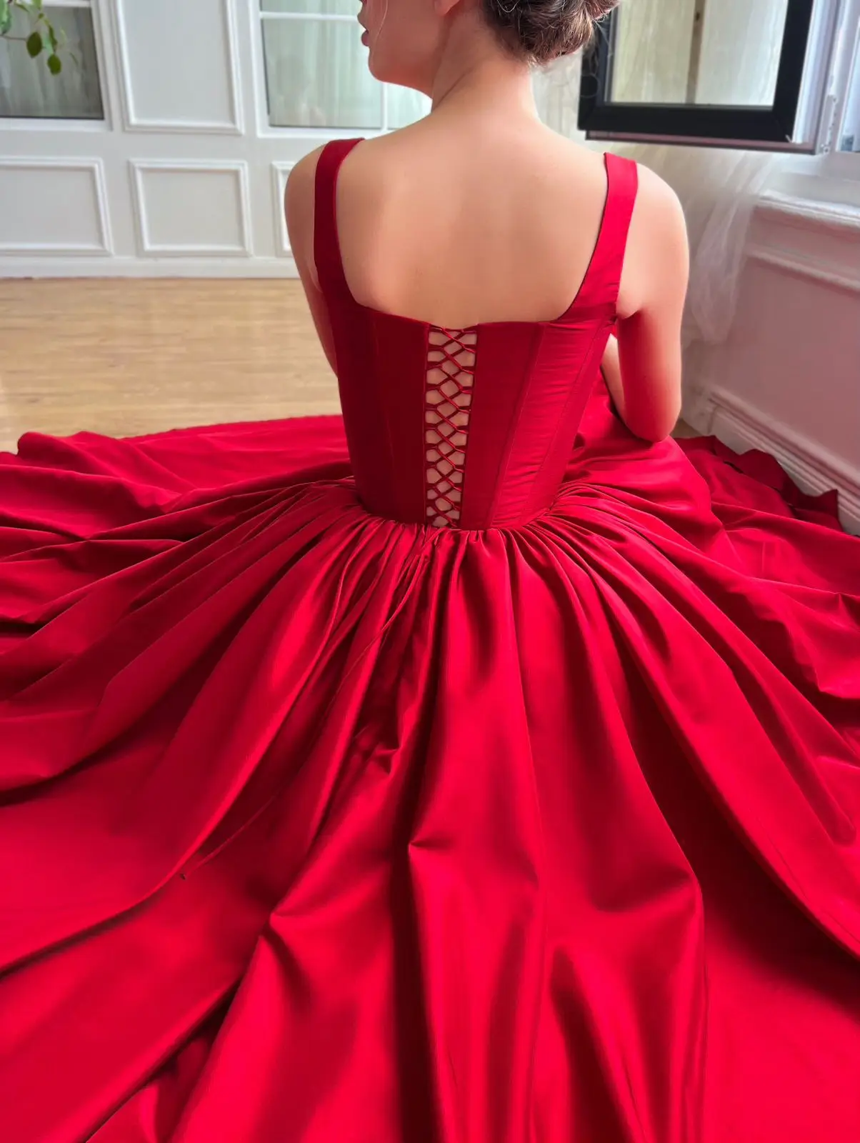 Spaghetti Straps A-line Evening Dresses Taffeta Square Collar Basque Waist Wedding Party Dress Elegant Floor-Length Prom Gowns