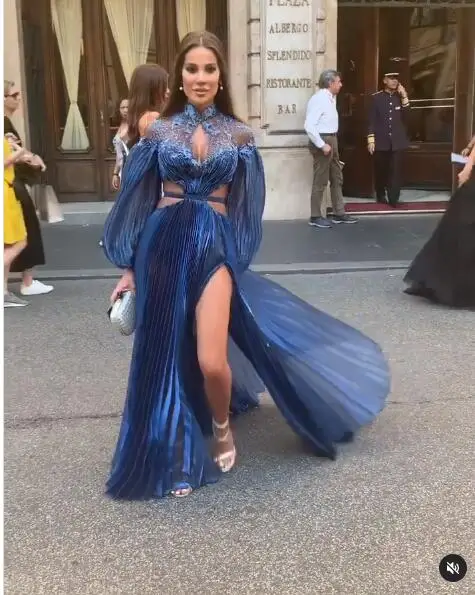 Sexy Shiny Pleated Chiffon Morocco Evening Dresses Puff Sleeves High Split Sexy Prom Neckline