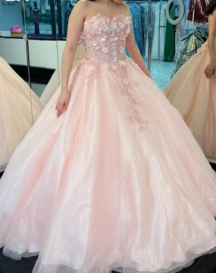 Pink 3D Floral Lace Strapless Ball Gown Strapless Appliqued Quinceanera Dress 2024 New Arrival Vestidos De 15 Quinceañera