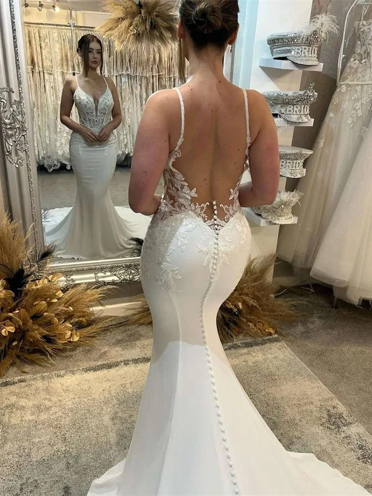 Sexy Backless Mermaid Wedding Dress V-neck Spaghetti Straps Sleeveless Appliques Boho Bridal Gown Beach Vestidos De Noiva