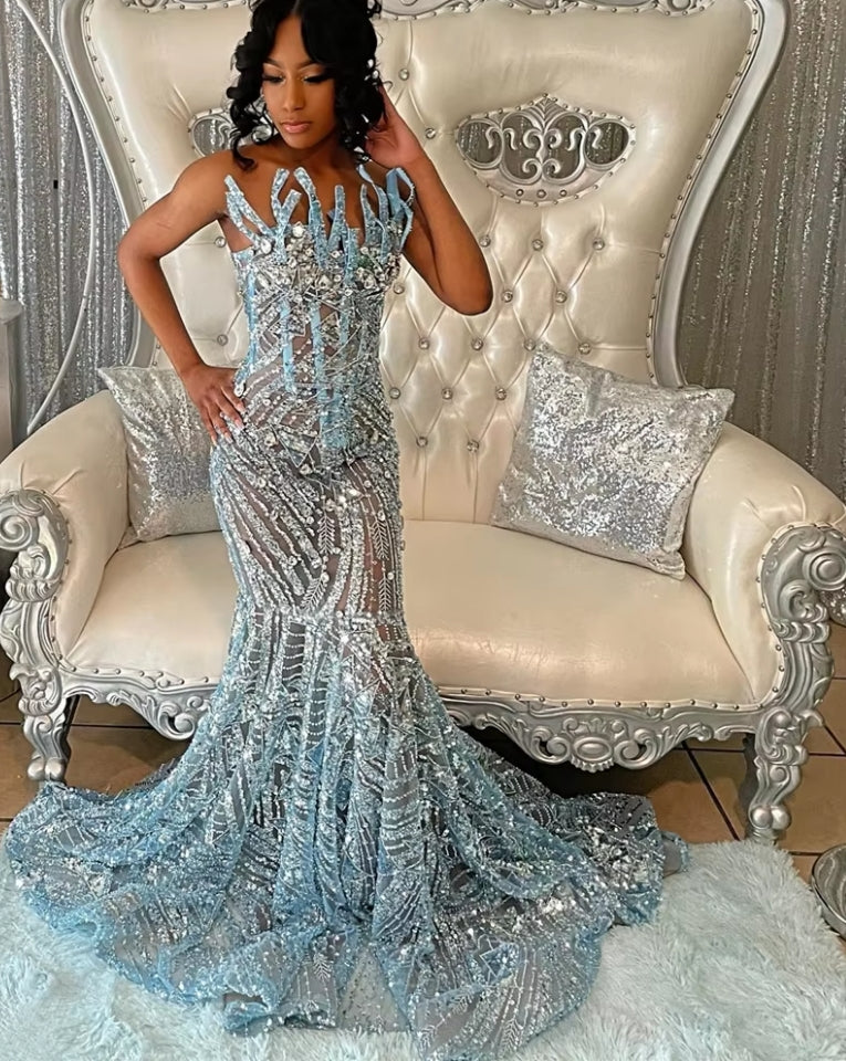 Sexy Beaded Sky Blue Prom Dress Strapless Illusion See Through Evening Gown With Crystals Mermaid Women Formal Occasion Dresses