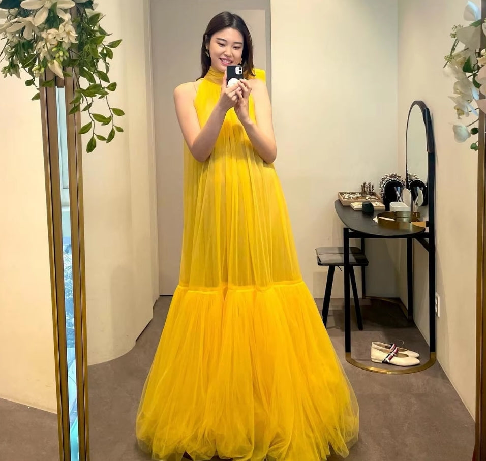 Simple Yellow Gold Tulle Prom Dresses For Korea Lady Halter A Line Formal Party Gowns Evening Dress Wedding Photo Shoot