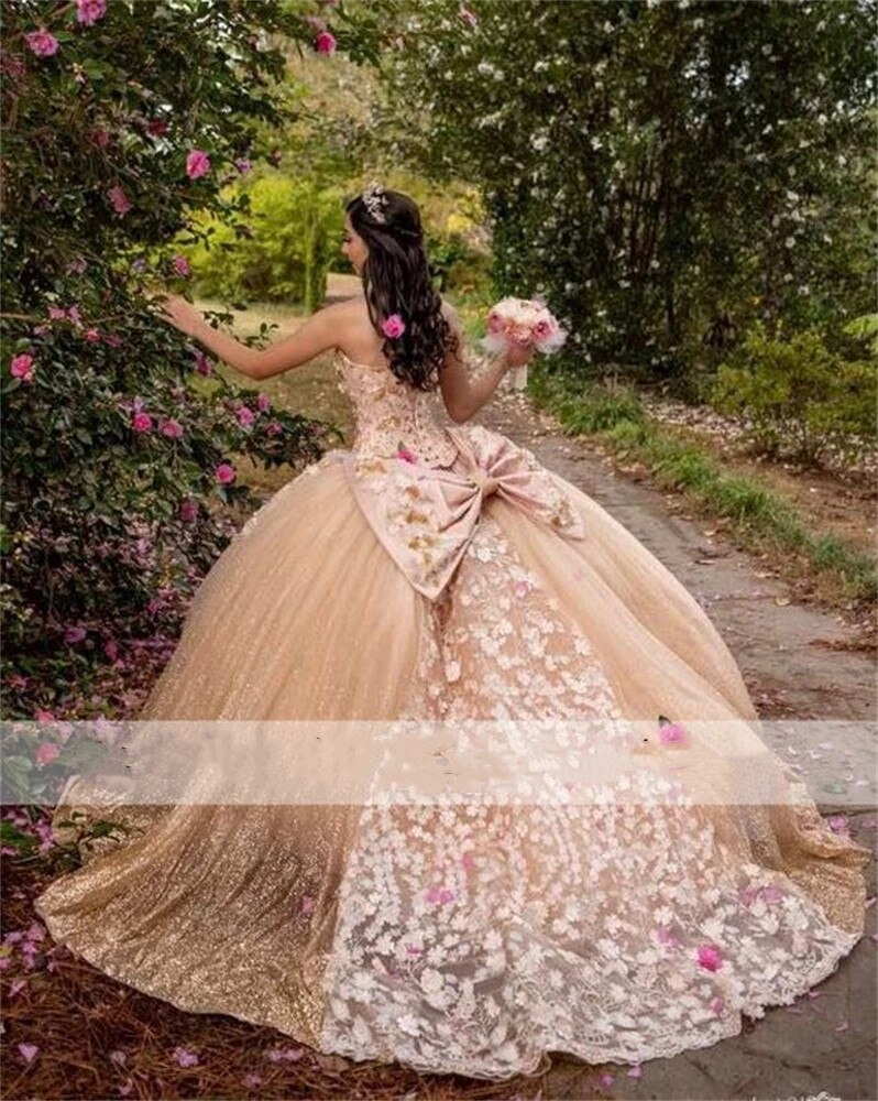 Princess Champagne Ball Gown Quinceanera Dresses Beaded Appliques Sweet 16 Dress With Bow vestidos de 15 anos