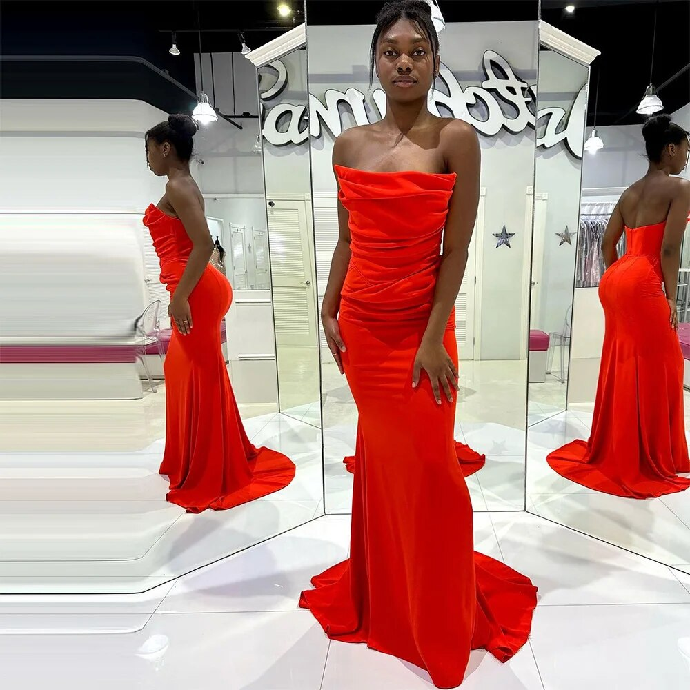 Red Mermaid Prom Dresses Strapless Sleeveless Evening Gown Graduation Party Dress Pageant Gowns