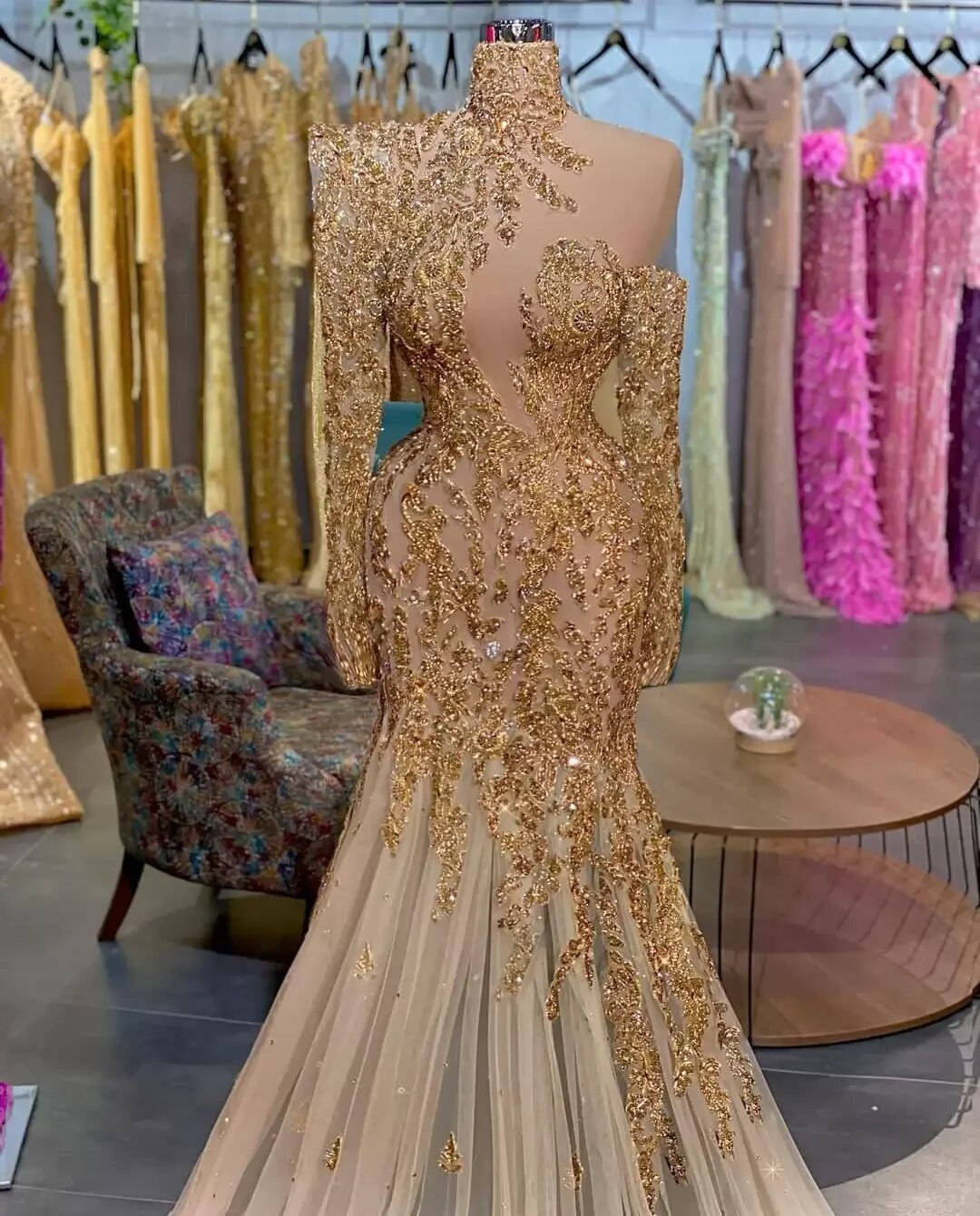 Real Image Mermaid Gold Lace Evening Dresses 2023 Sheer Long Sleeeves Plus Size Formal Prom Occasion Gowns