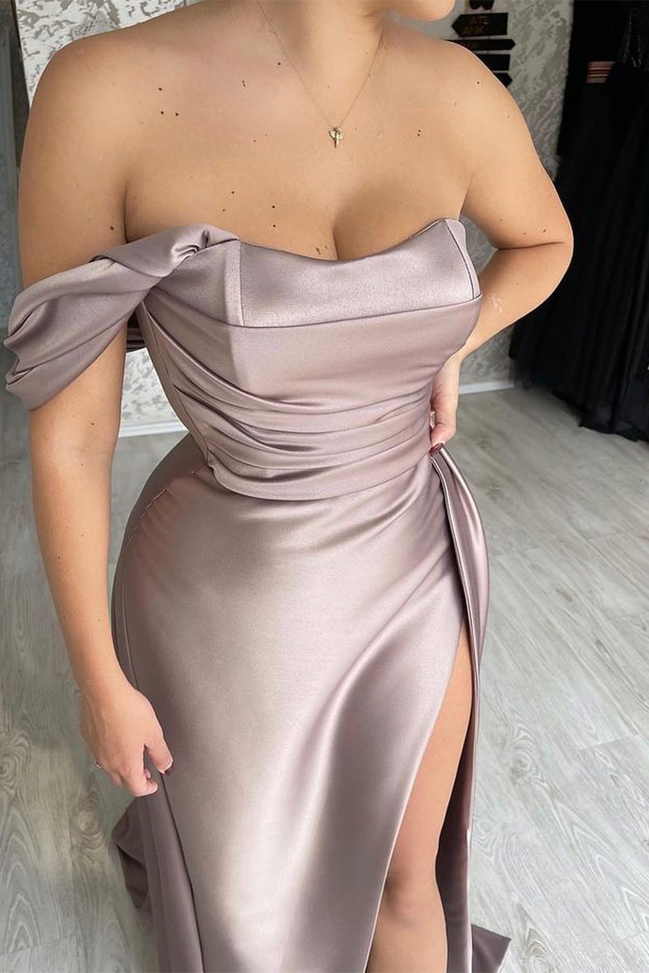 Chic Off-the-Shoulder Mermaid Evening Dress Split Long Online