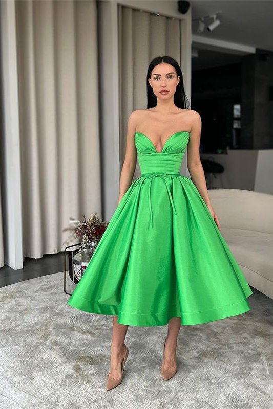 Green Sweetheart Short Evening Dress A-Line With Pockets