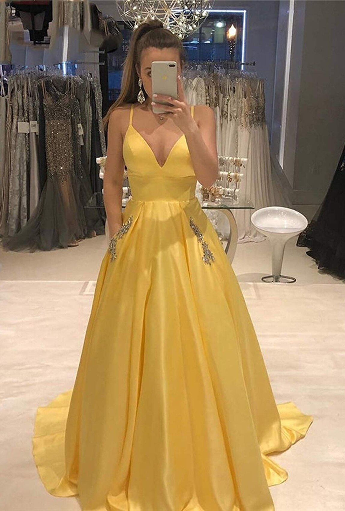 V Neck Beaded Satin A-line Ball Gown Prom Dress Women's Long Spaghetti Straps with Pockets vestidos de fiesta robes de soirée,MW022