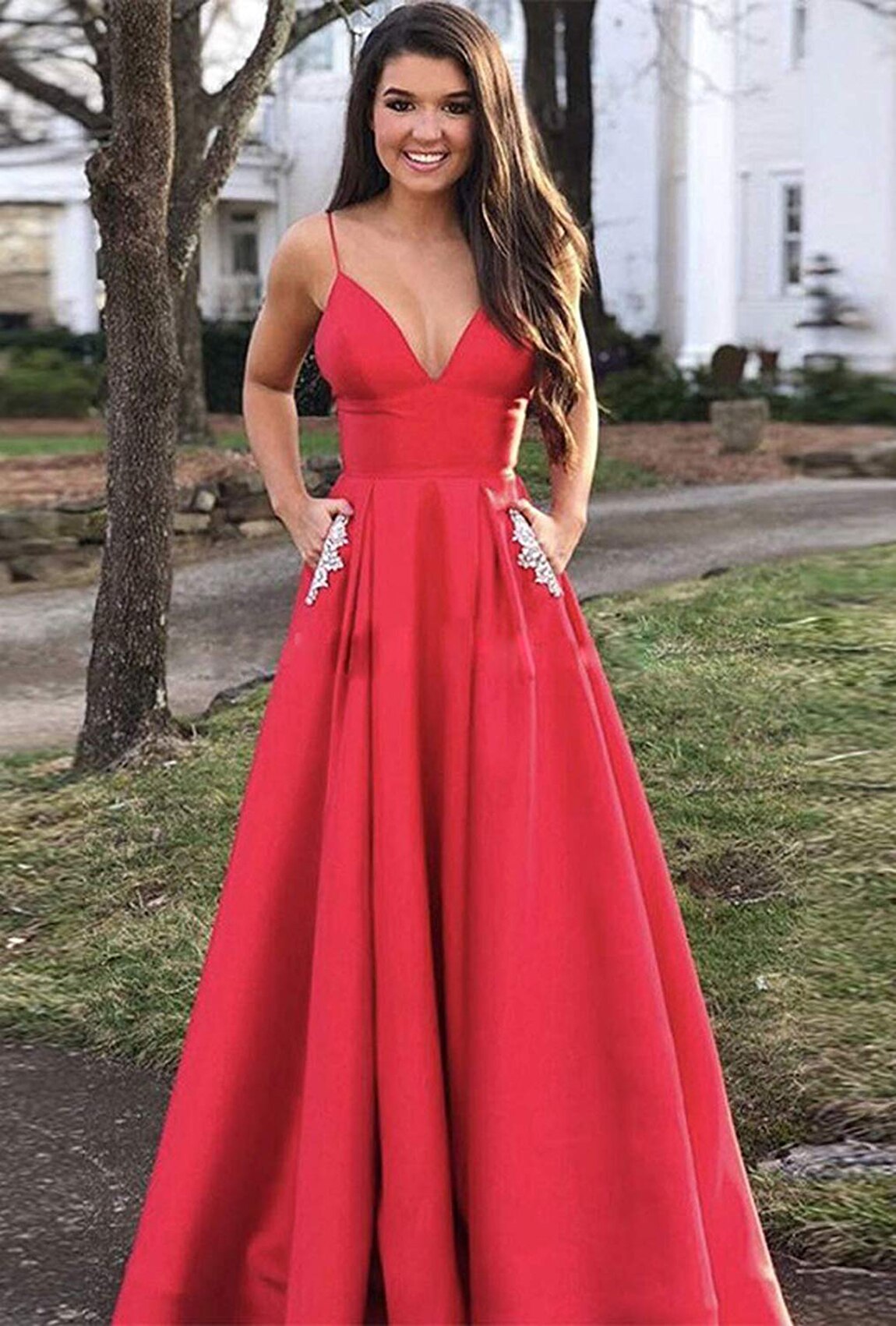 V Neck Beaded Satin A-line Ball Gown Prom Dress Women's Long Spaghetti Straps with Pockets vestidos de fiesta robes de soirée,MW022