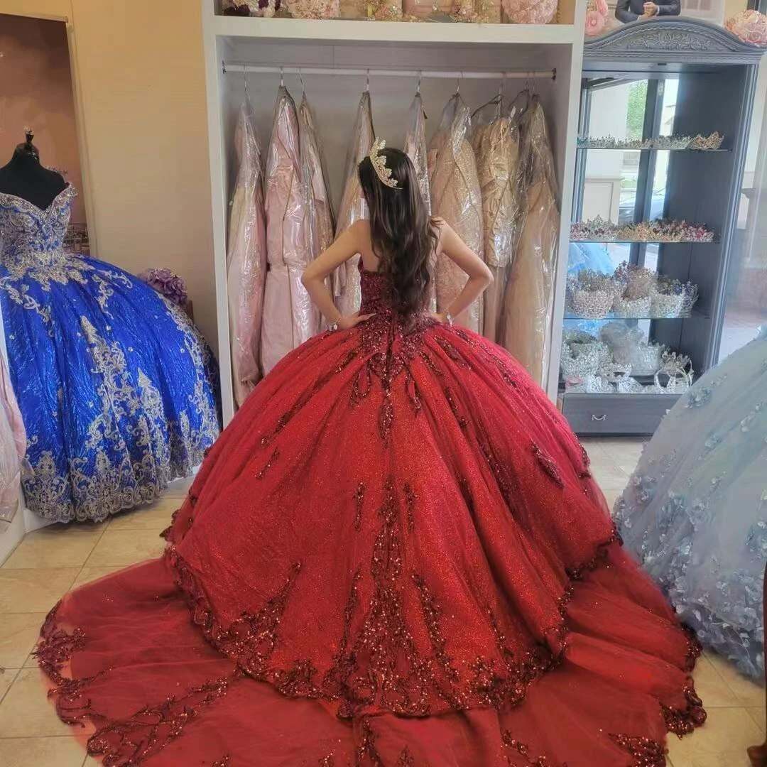 Red New Quinceanera Dresses Sequined Beading Appliques Sweetheart Formal Party Princess Ball Gowns Vestidos De 15 Años