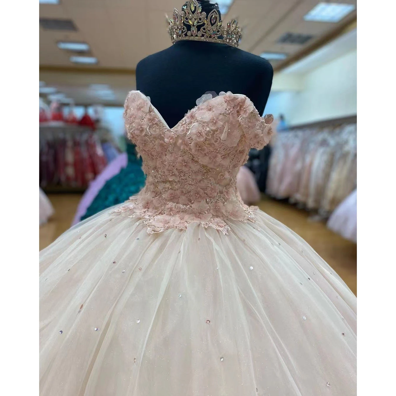 Light Pink Quinceanera Dresses Ball Gown Beading Appliques Sweetheart Night Party Formal Princess Prom DressVestidos De 15 Años