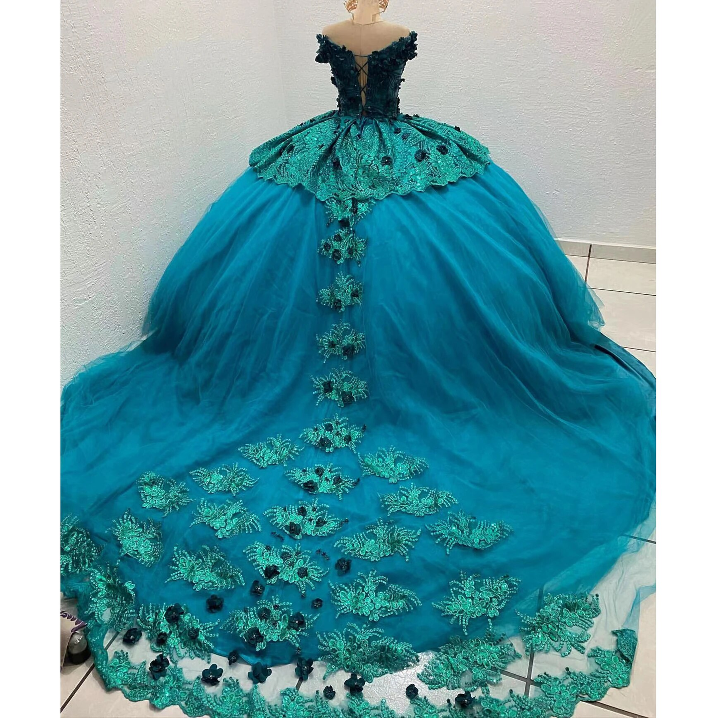 Green Quinceanera Dresses Ball Gown For Sweet Girl Beaded Sequined Sweetheart Floor-Length Party Prom Dress Vestidos De 15 Años