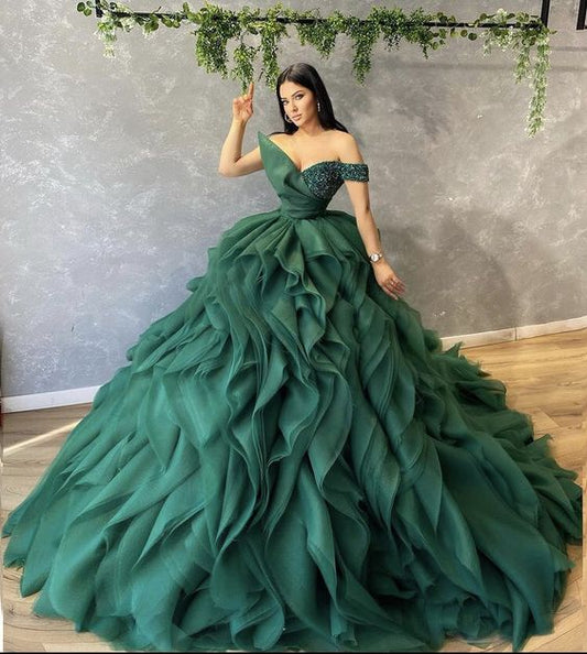 2024 Dark Green Ruffles Quinceanera Dresses Off the Shoulder Floor-Length Tiered Ball Gown 15 Year Old Princess Birthday Gala